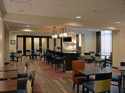 Hotel Hampton